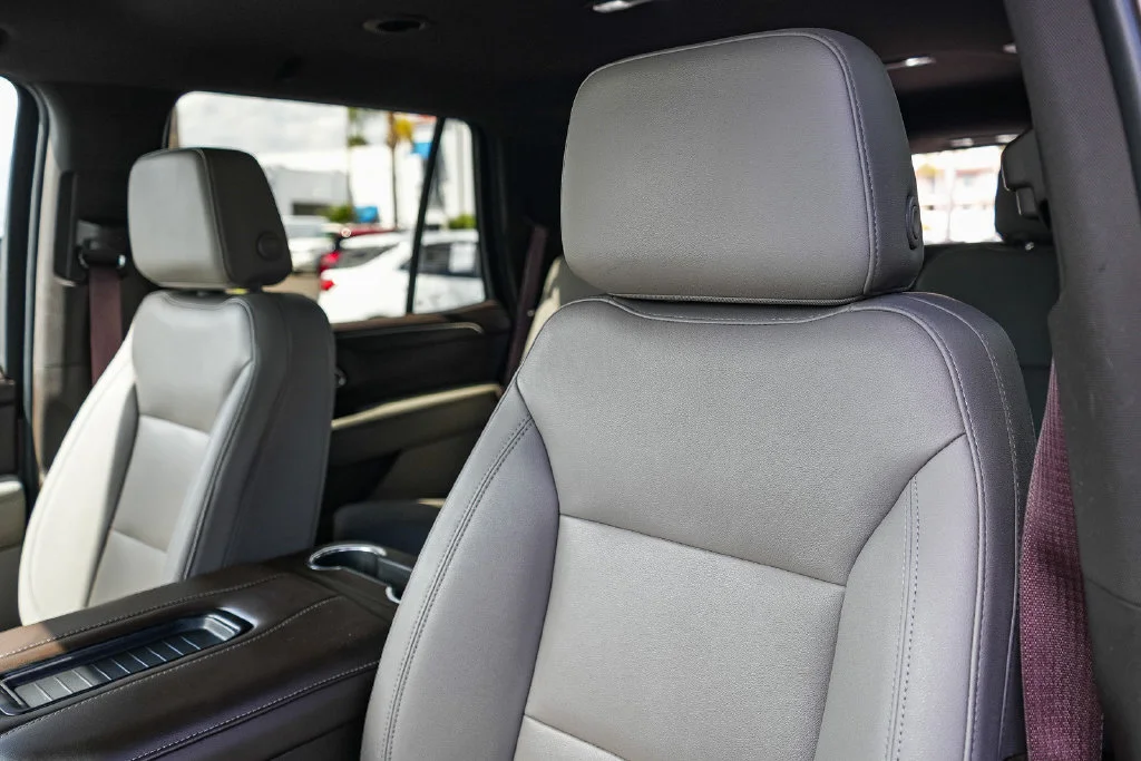 Used 2024 Gray Chevrolet LT image 24