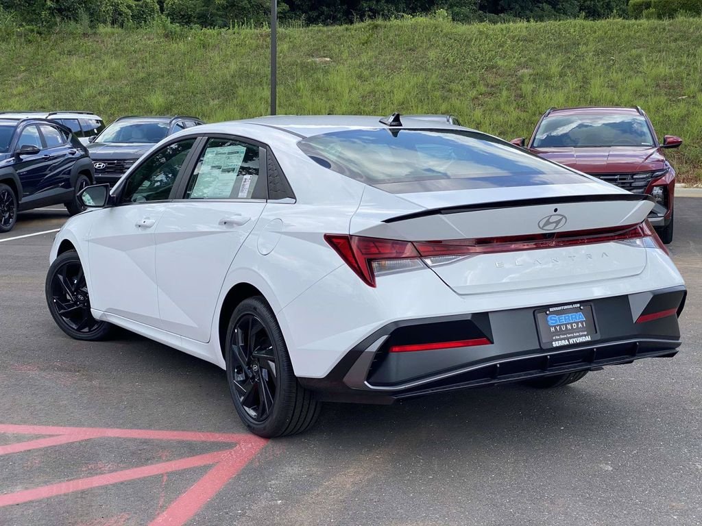 New 2026 White Hyundai SEL Sport image 5