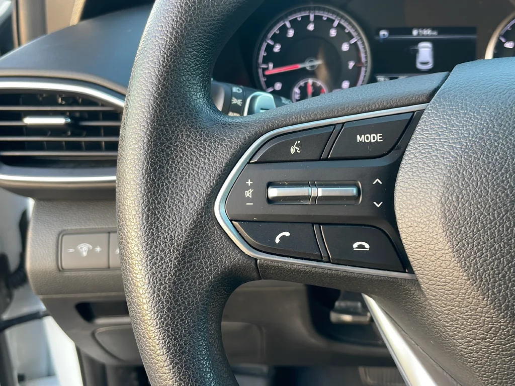 Used 2022 Gray Hyundai SEL image 15