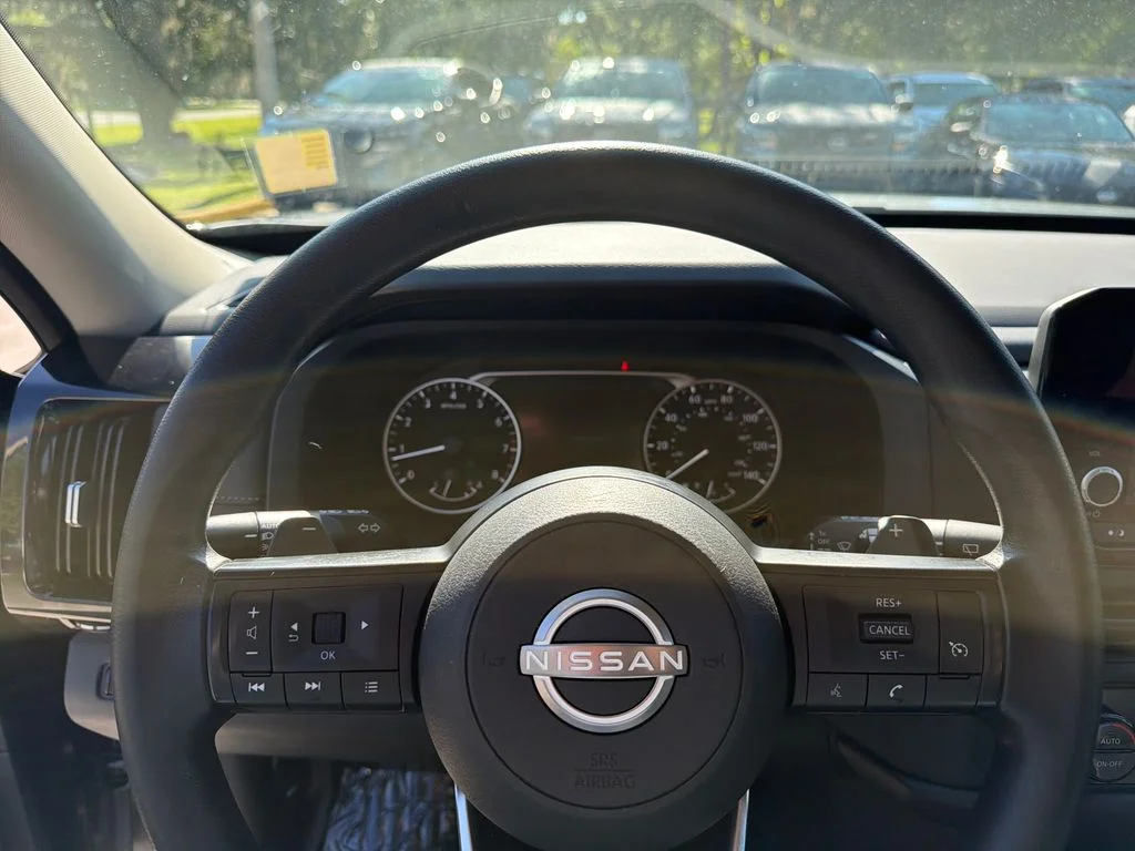 2024 Nissan Pathfinder S - Photo 22