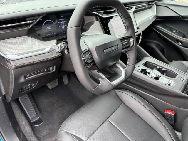 New 2026 Hydro Blue Pearl-Coat Exterior Paint Jeep Laredo image 12