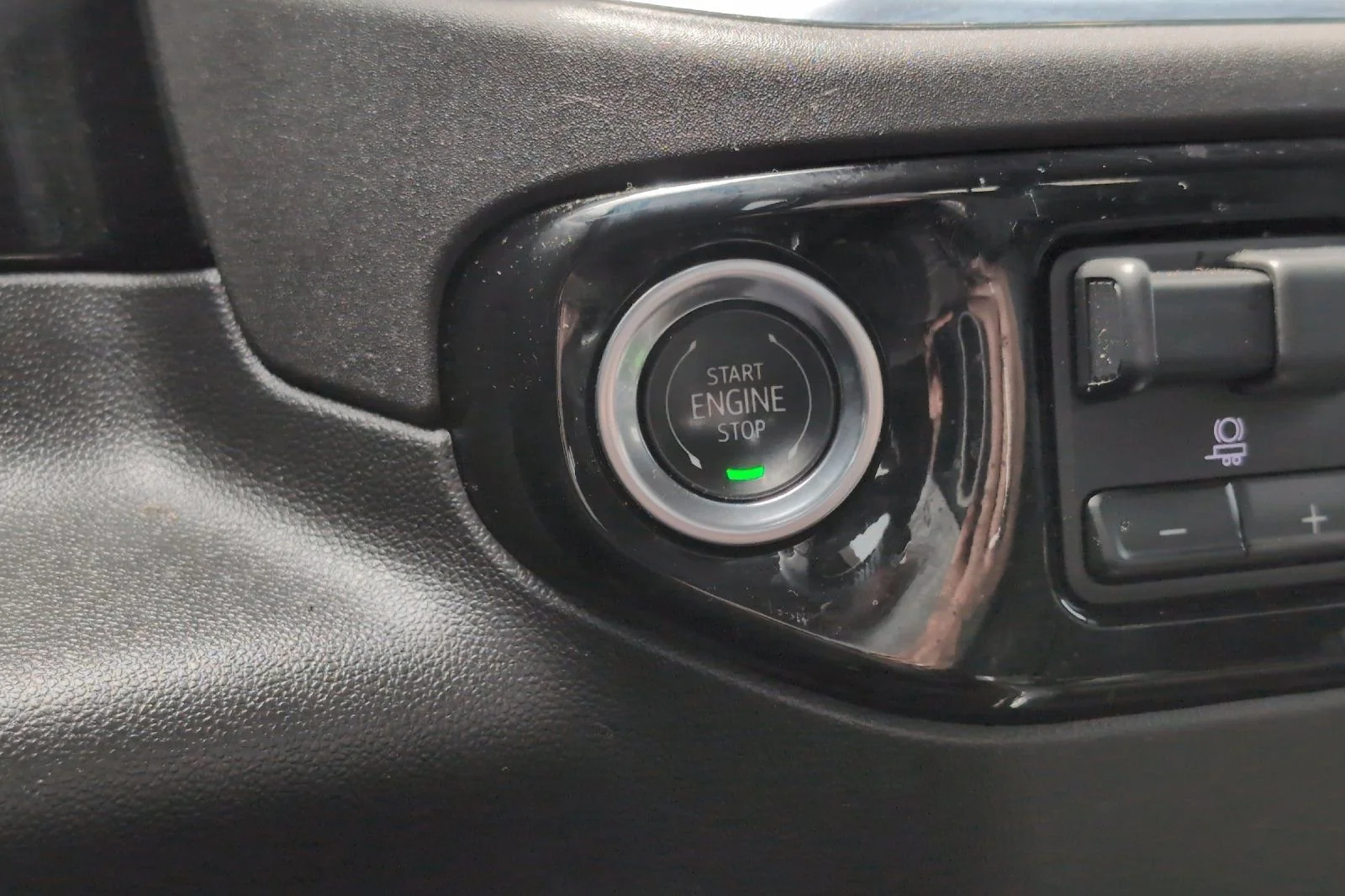 Used 2025 Cypress Gray Chevrolet LT Trail Boss image 23