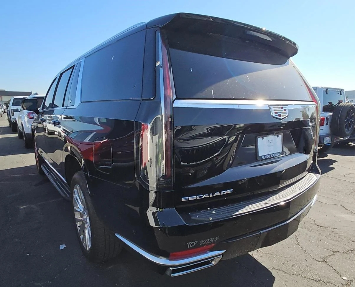Used 2023 BLACK RAVEN Cadillac RWD Premium Luxury image 8