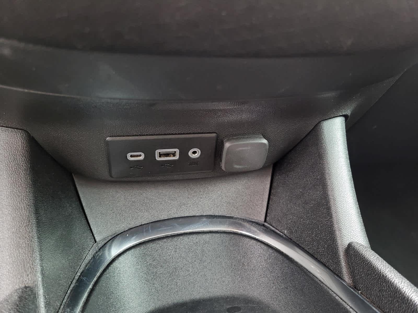 Used 2024 Sterling Gray Metallic Chevrolet LT image 23