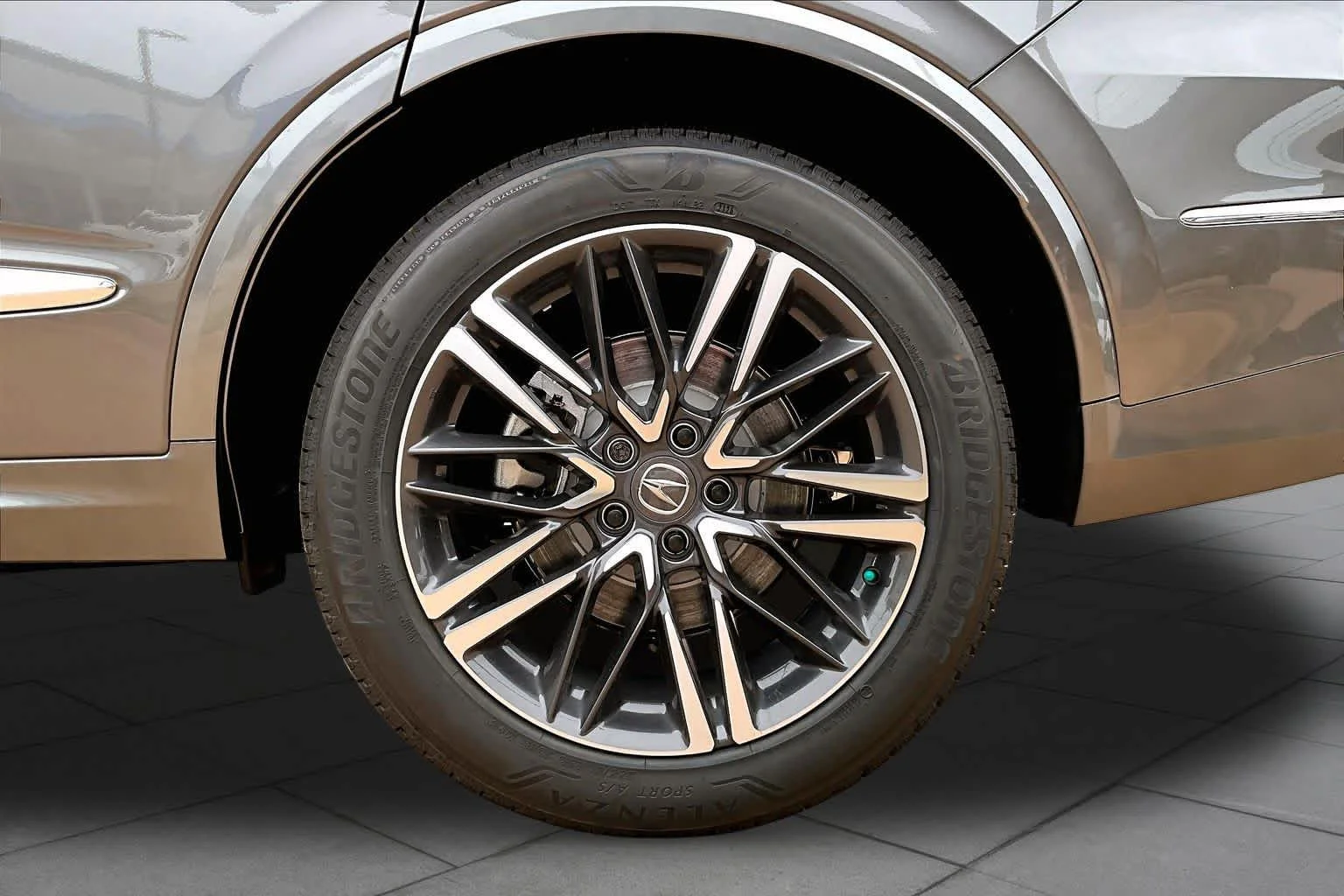 New 2026 Liquid Carbon Metallic Acura w/Advance Package image 12