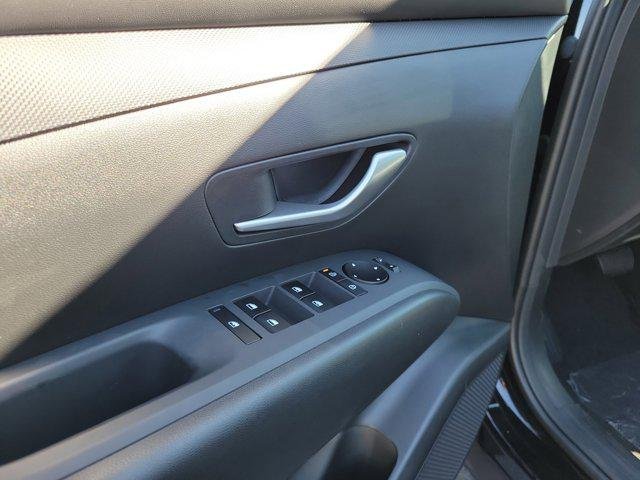 New 2026 Phantom Black Hyundai SEL AWD image 18