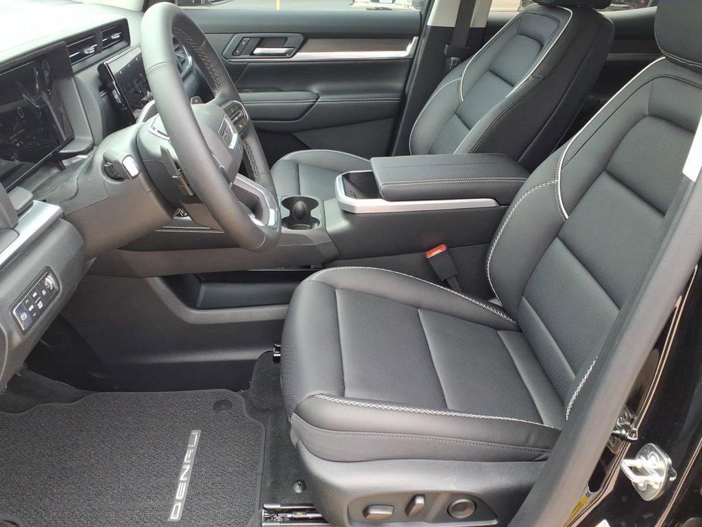 2026 GMC Terrain Denali - Photo 12