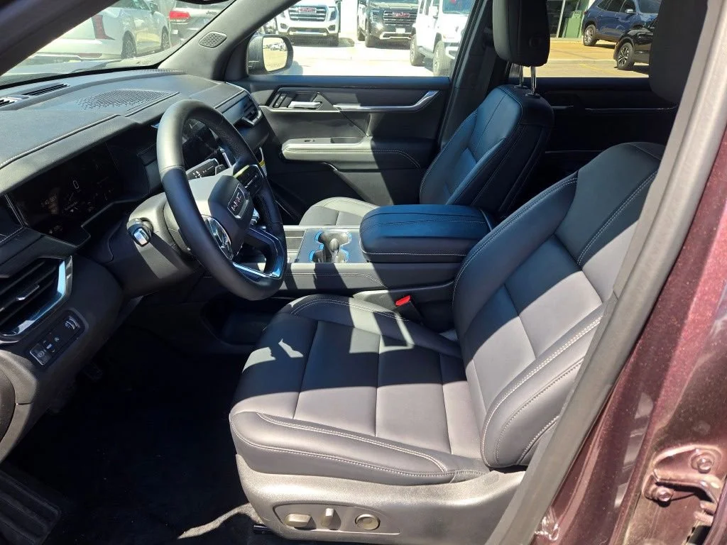 2025 GMC Acadia Elevation - Photo 35