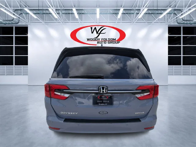 Used 2024 Gray Honda Touring image 4