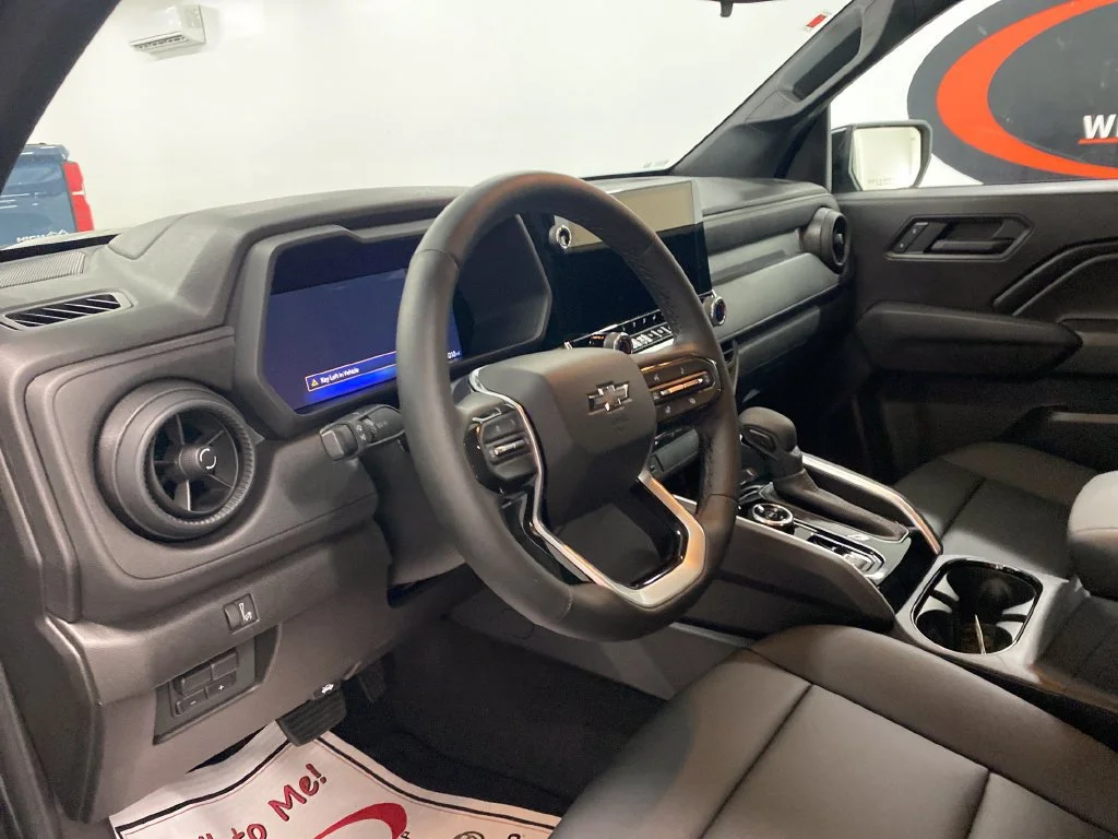 Used 2026 Black Chevrolet Trail Boss image 15