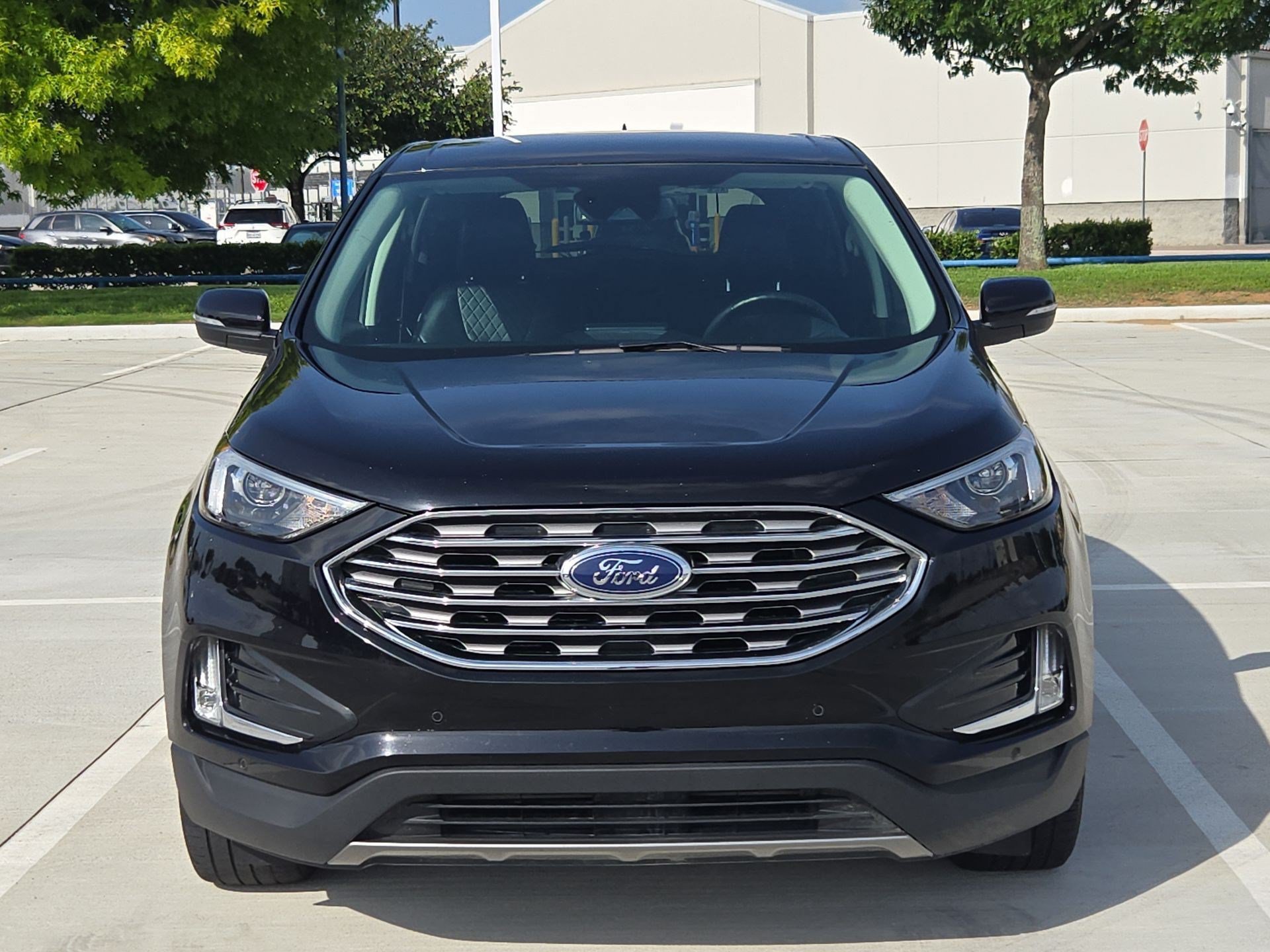 Used 2024 Black Metallic Ford Titanium image 8
