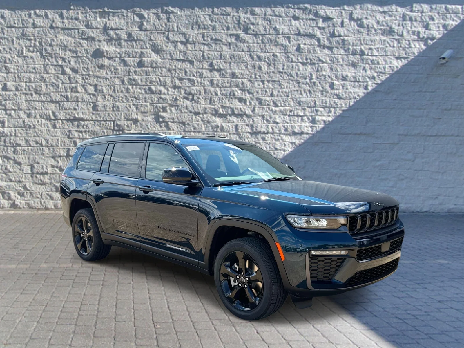 2027 Jeep Grand Cherokee L
