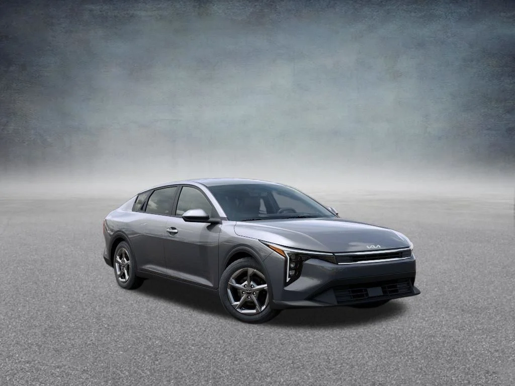 New 2026 Steel Gray Kia LXS image 8