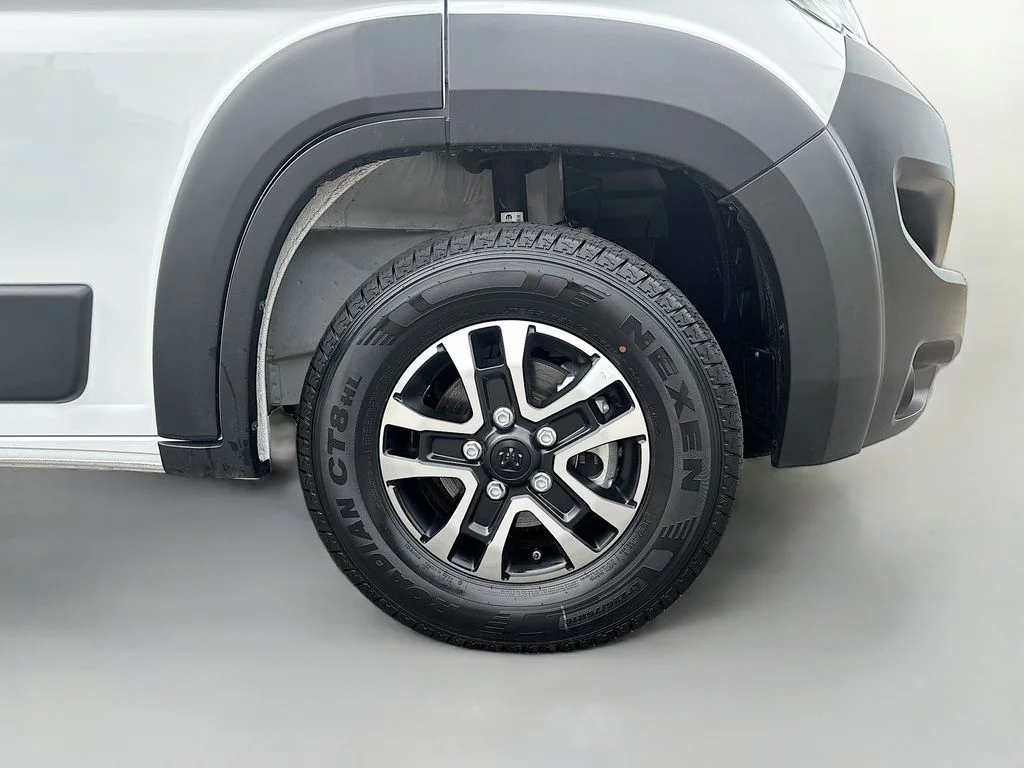 Used 2024 White Ram 14
