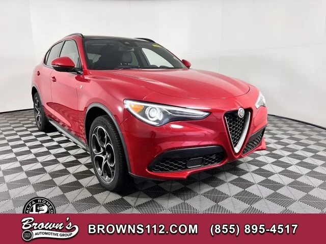 2023 Alfa Romeo Stelvio Ti AWD's photo