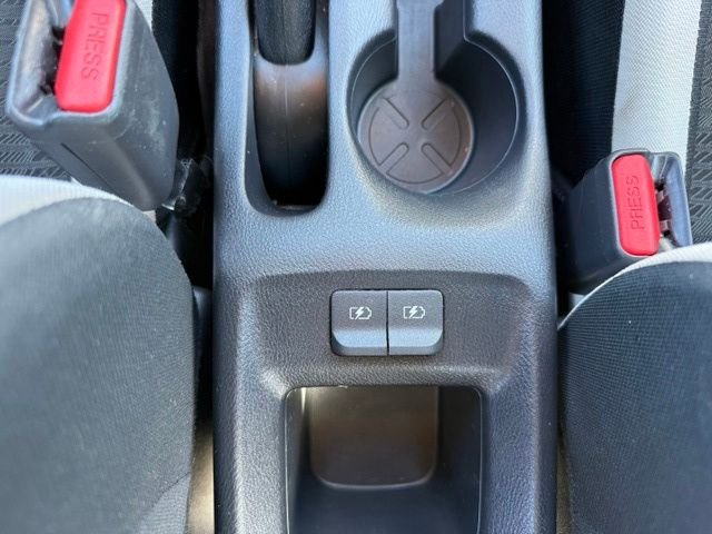 2022 Nissan Versa Sedan SV - Photo 25
