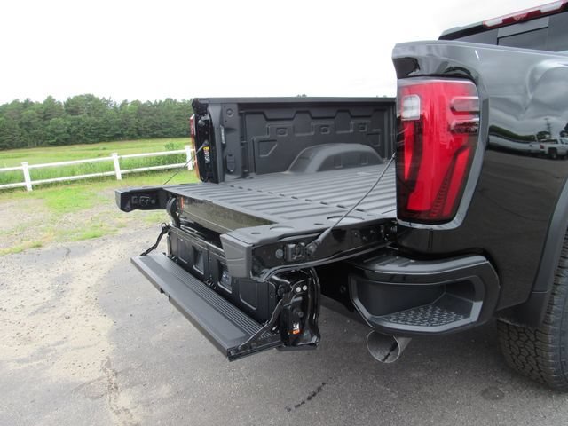 Certified Used 2026 Onyx Black GMC Denali Ultimate image 39