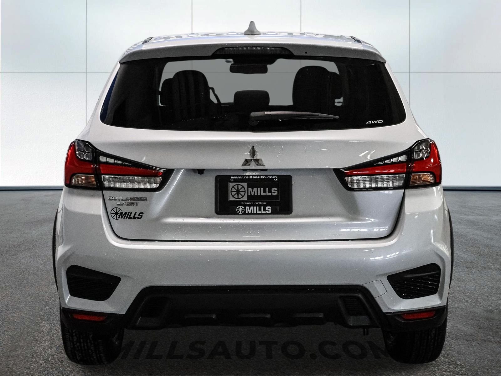2025 Mitsubishi Outlander Sport ES - Photo 6