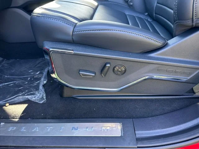 New 2026 Ruby Red Metallic Tinted Clearcoat Ford F-250® Platinum® image 34