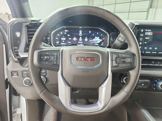 Used 2025 Summit White GMC SLT image 23