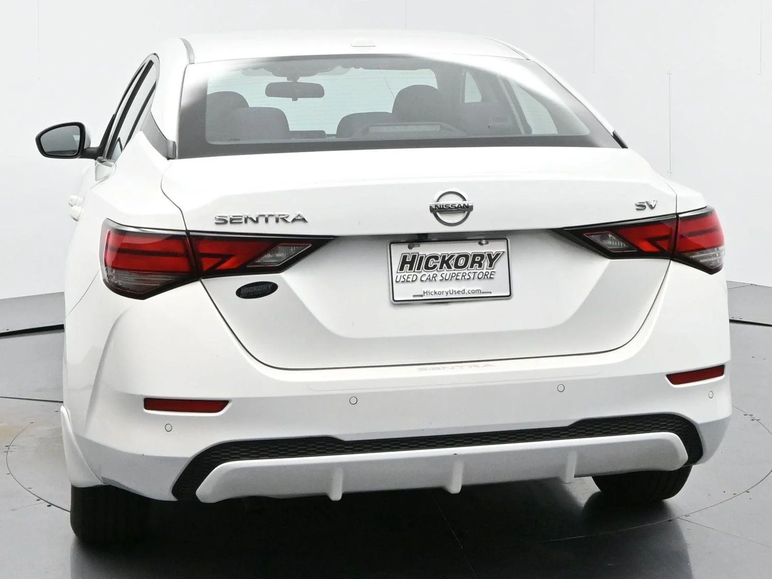 Used 2021 Aspen White Tricoat Nissan SV image 6