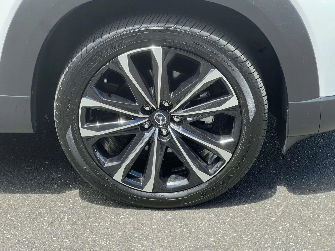 Certified Used 2025 Wind Chill Pearl Mazda 2.5 S Premium Plus Package image 19