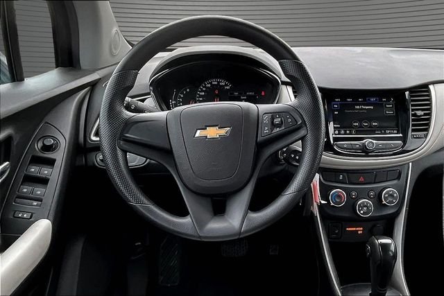 Used 2019 Gray Chevrolet LS image 8
