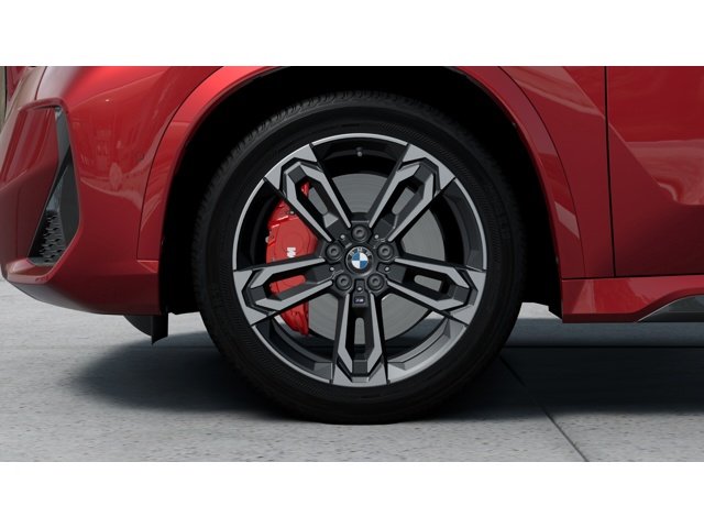 New 2026 Vegas Red Metallic BMW xDrive28i image 7
