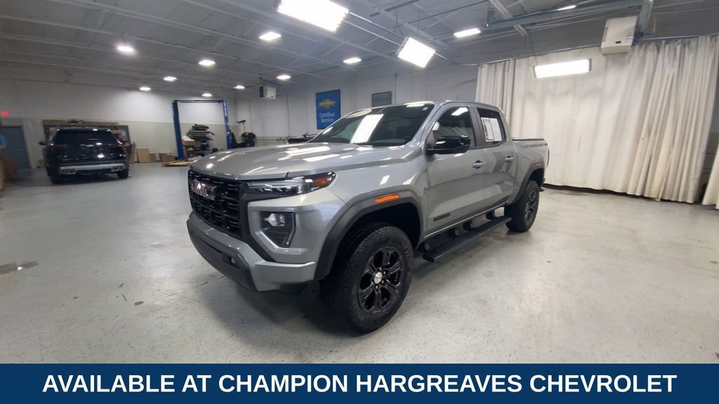 Used 2023 Sterling Metallic GMC Elevation image 5