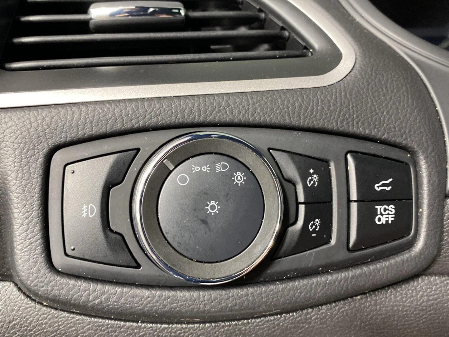 Used 2024 Black Metallic Ford ST Line image 12