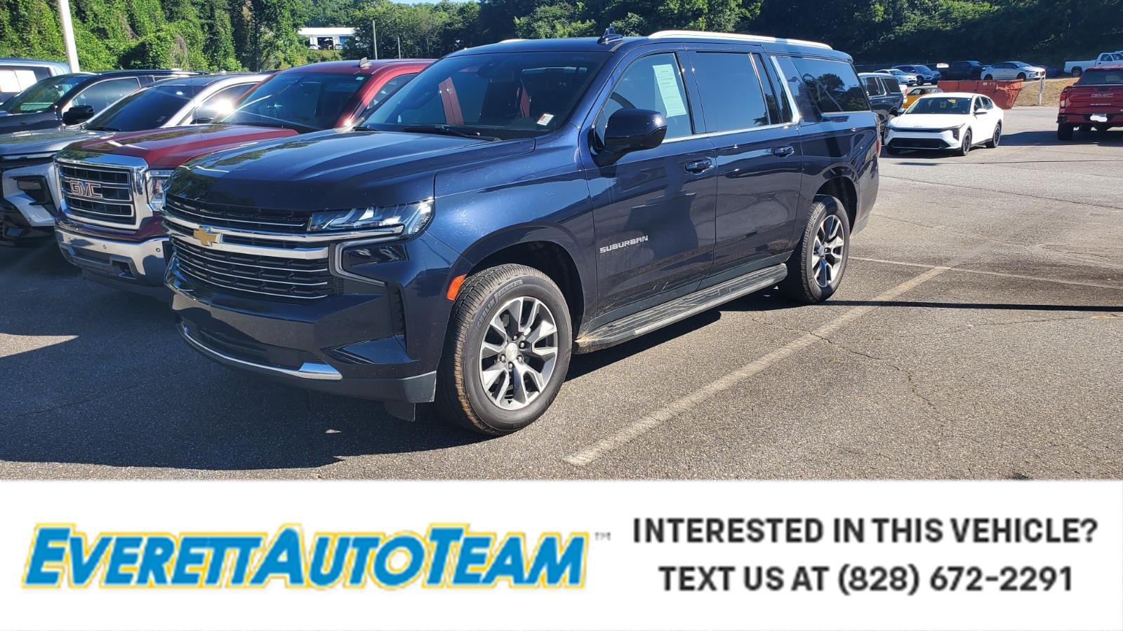 2021 Chevrolet Suburban 4WD 1500 LT's photo