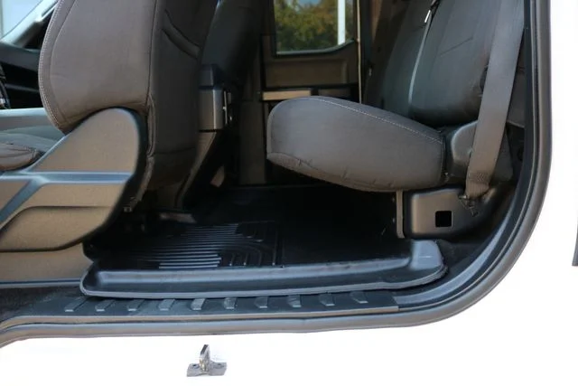 Used 2016 White Ford XLT image 16