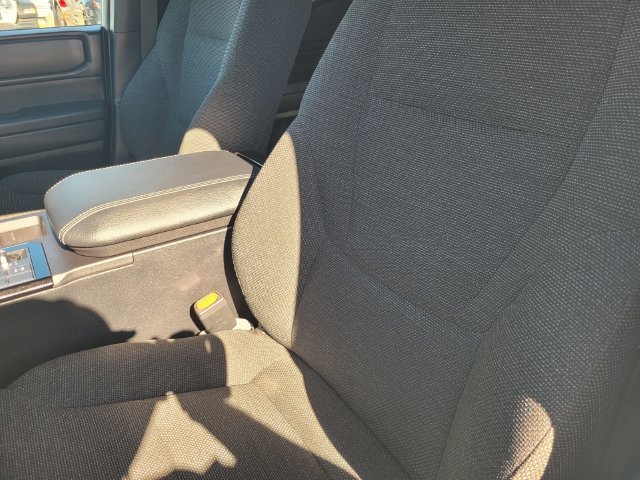 Used 2024 White Toyota Base image 13