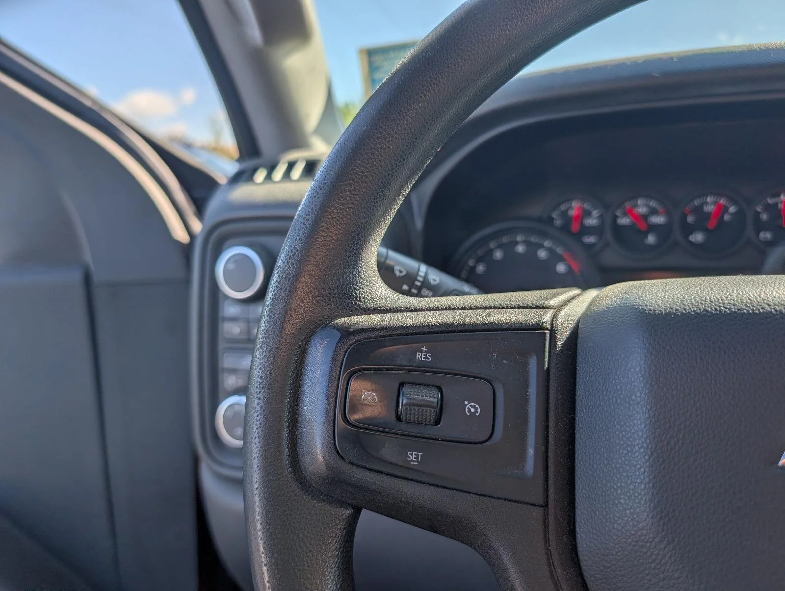 Used 2021 CHERRY RED TINTCOAT Chevrolet Custom image 12