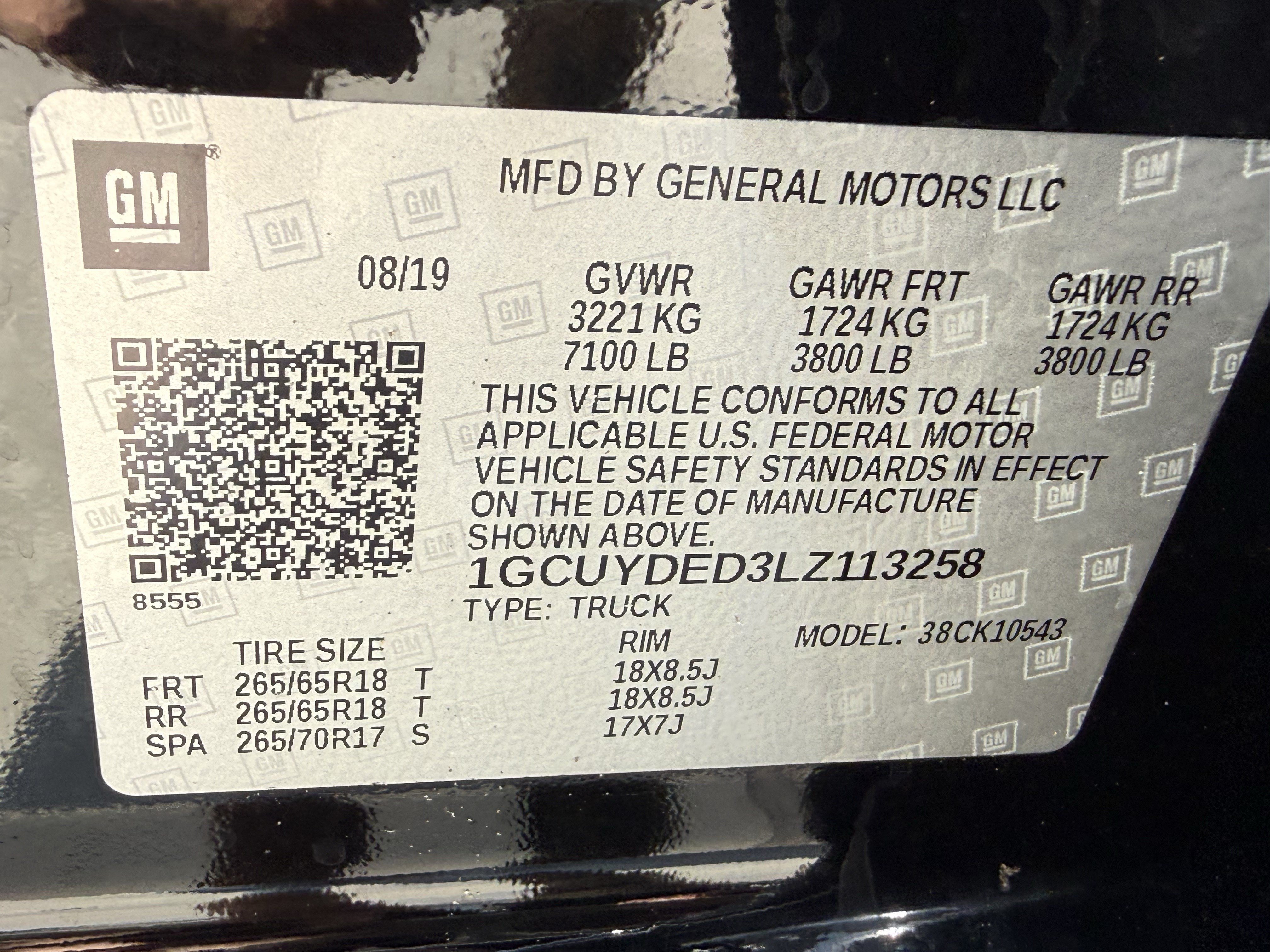 Used 2020 Black Chevrolet LT image 31