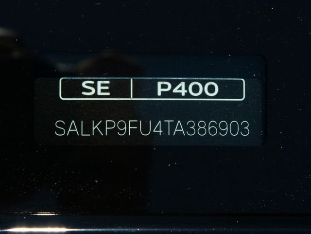 New 2026 Santorini Black Land Rover SE image 40