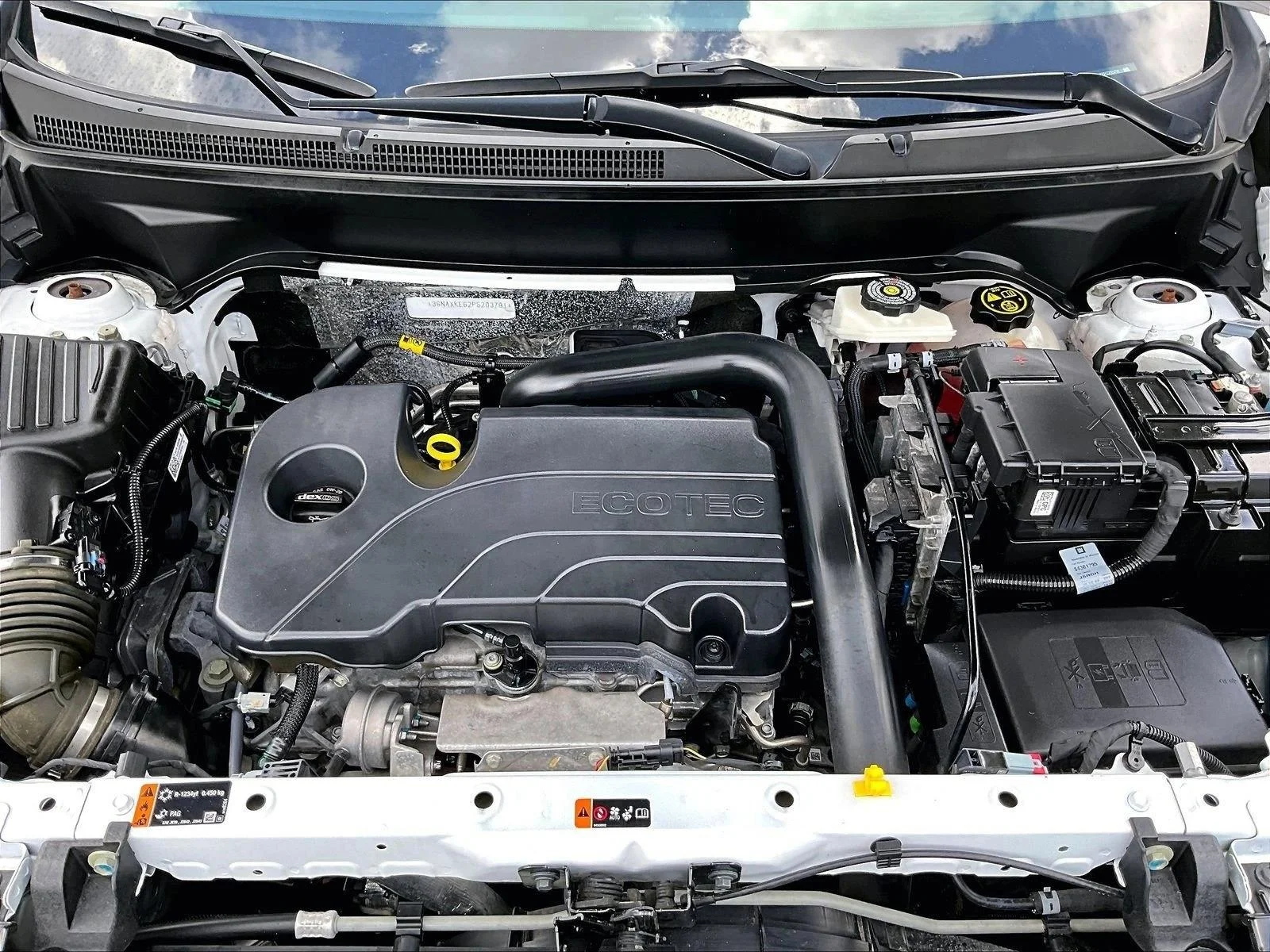 Used 2023 Summit White Chevrolet LT image 11