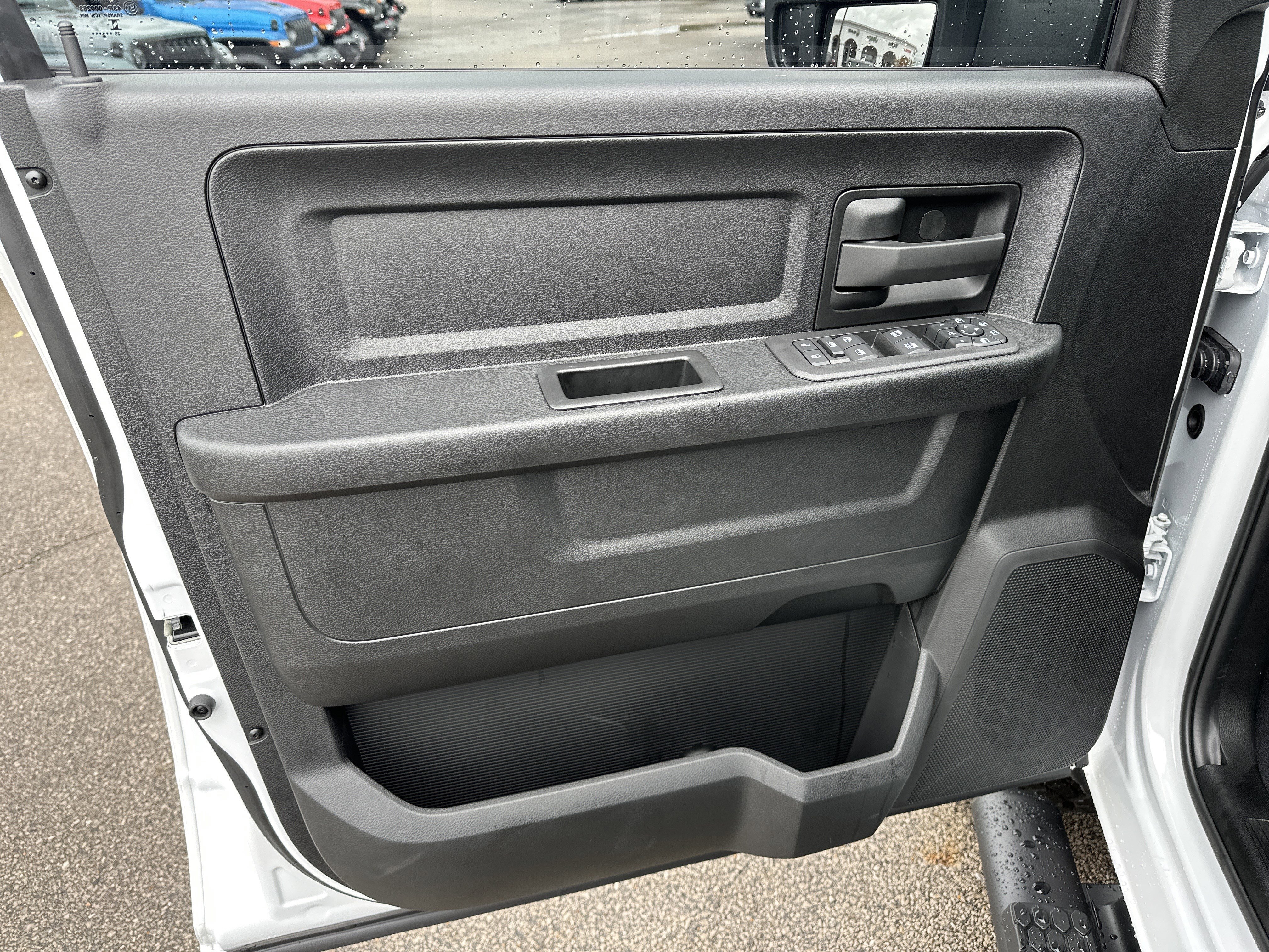 2026 RAM 2500 Tradesman/Warlock - Photo 10