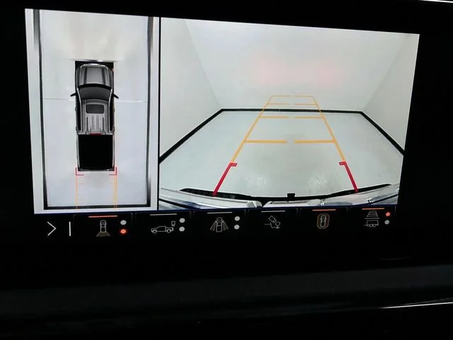 2025 GMC Sierra 1500 AT4 - Photo 15