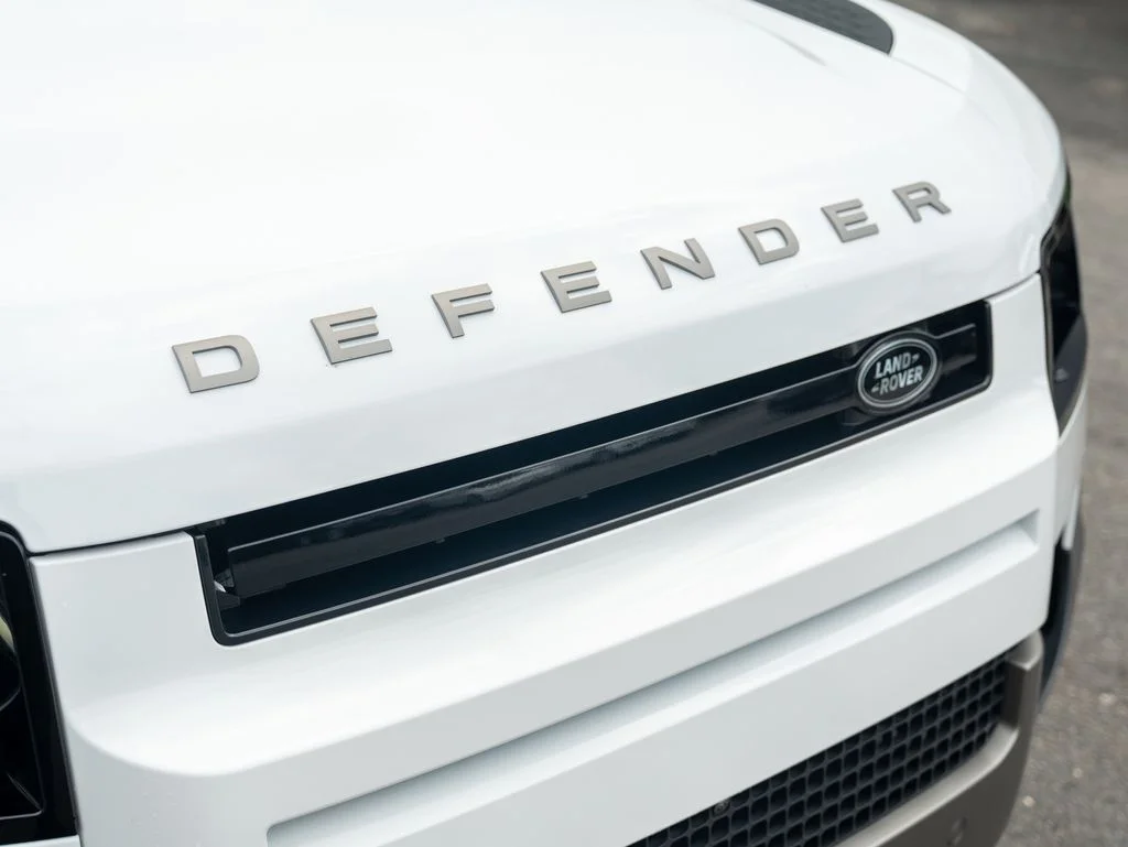 New 2026 White Land Rover S image 15