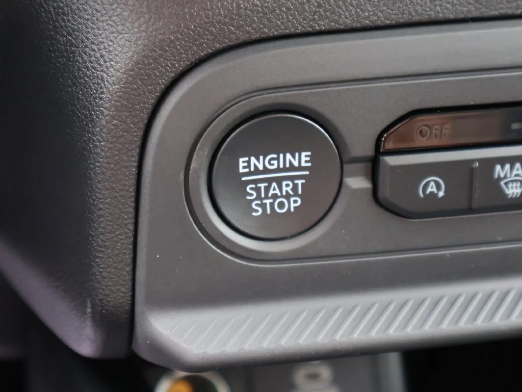 New 2026 Carbonized Gray Metallic Ford Outer Banks® image 31