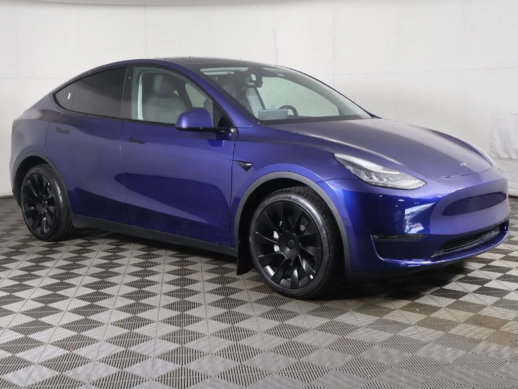 Used 2020 Tesla Model Y Long Range with VIN 5YJYGDEE4LF040470 for sale in Bedford, OH