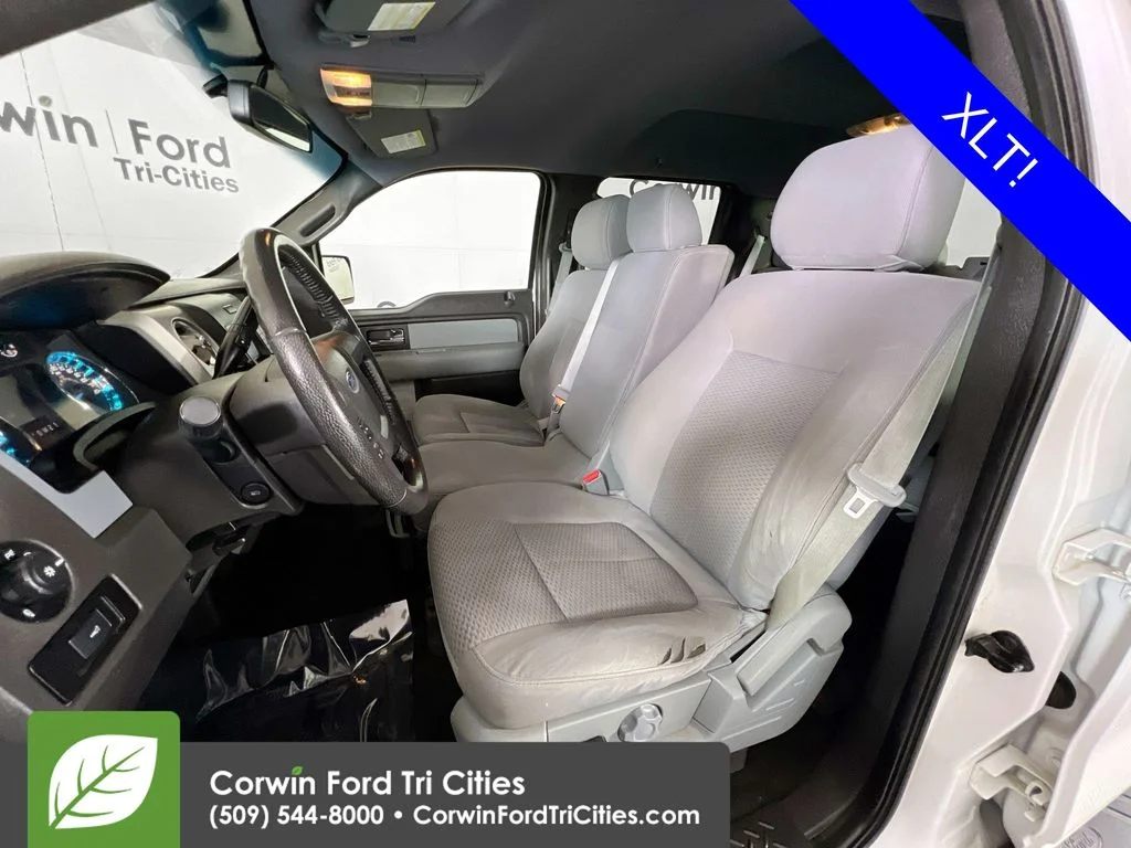 Used 2013 Oxford White Ford XLT image 22