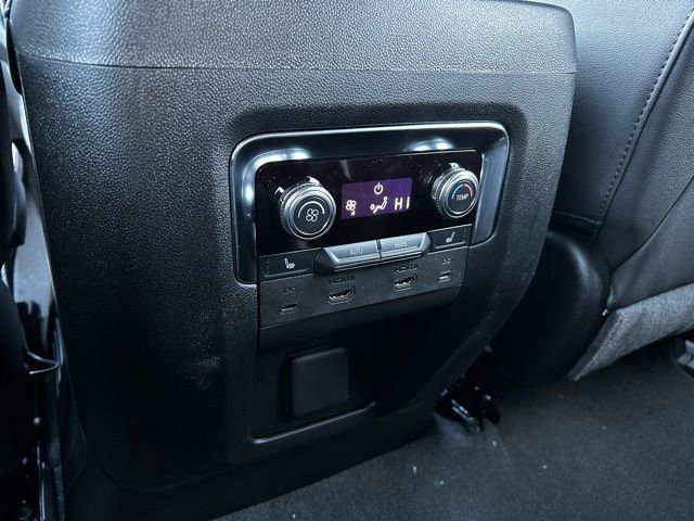 2025 GMC Yukon XL AT4 - Photo 34