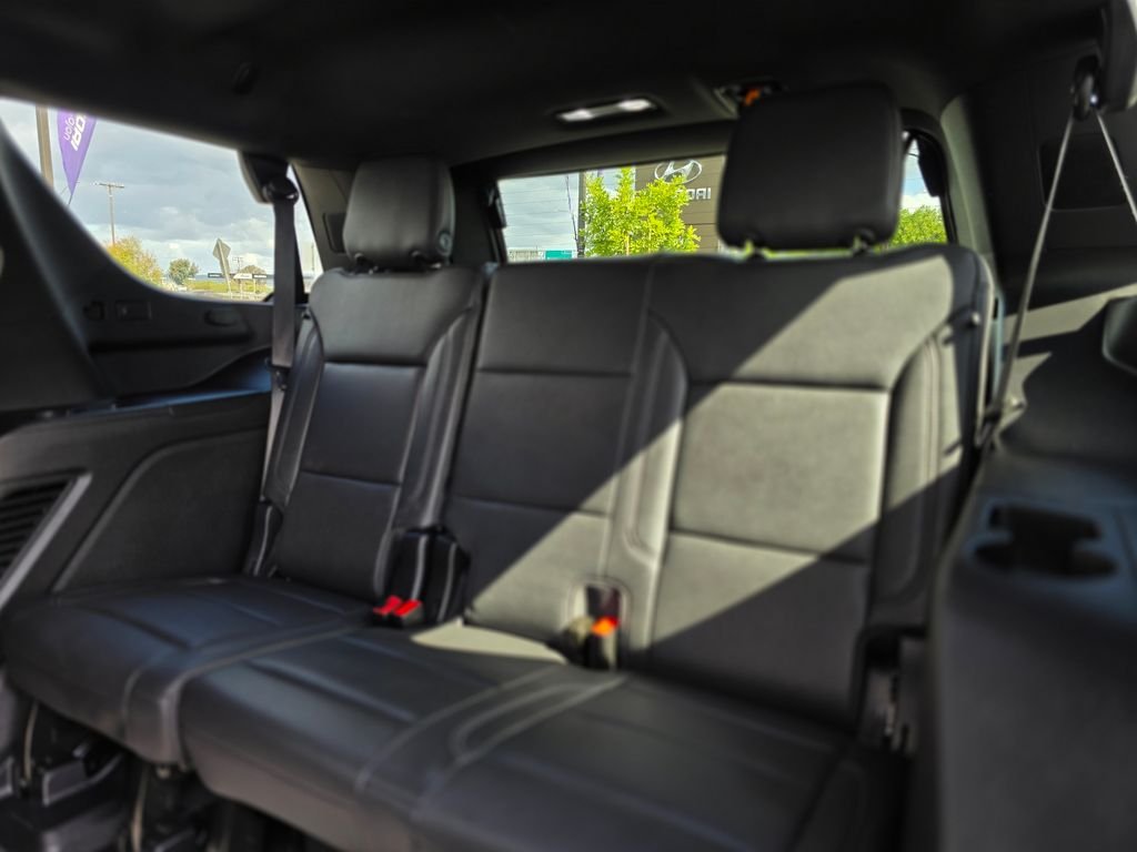 2025 Chevrolet Tahoe LT - Photo 18