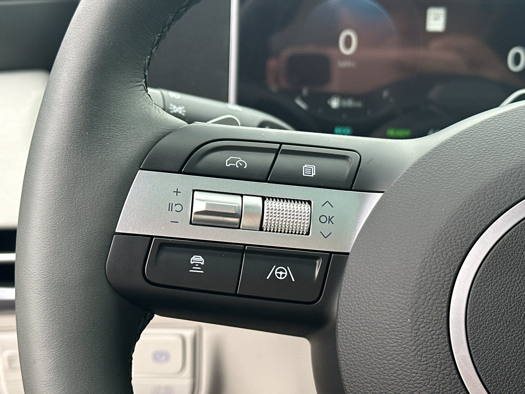 2026 Hyundai Tucson Limited - Photo 18