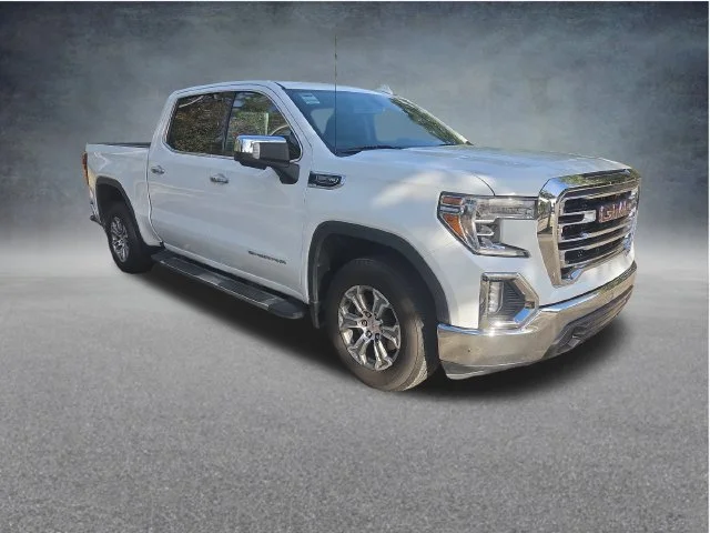 Used 2020 White GMC SLT image 2