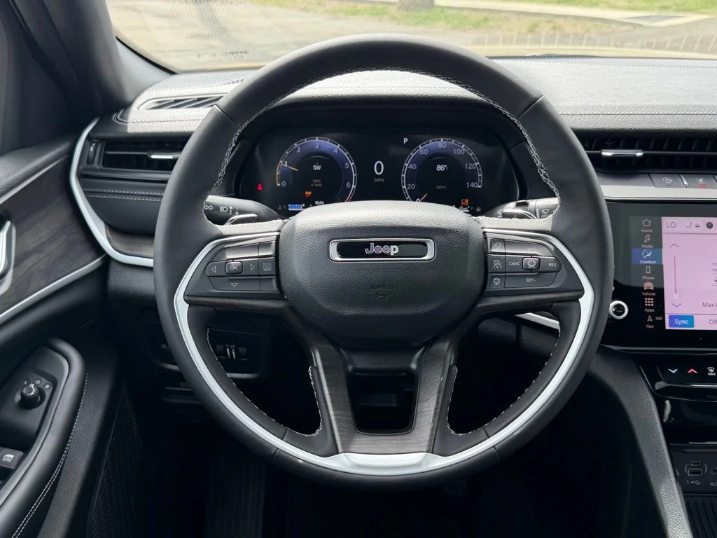 New 2026 Red Jeep Altitude image 39