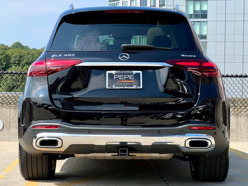 Certified Used 2024 Black Mercedes-Benz GLE 450 image 6