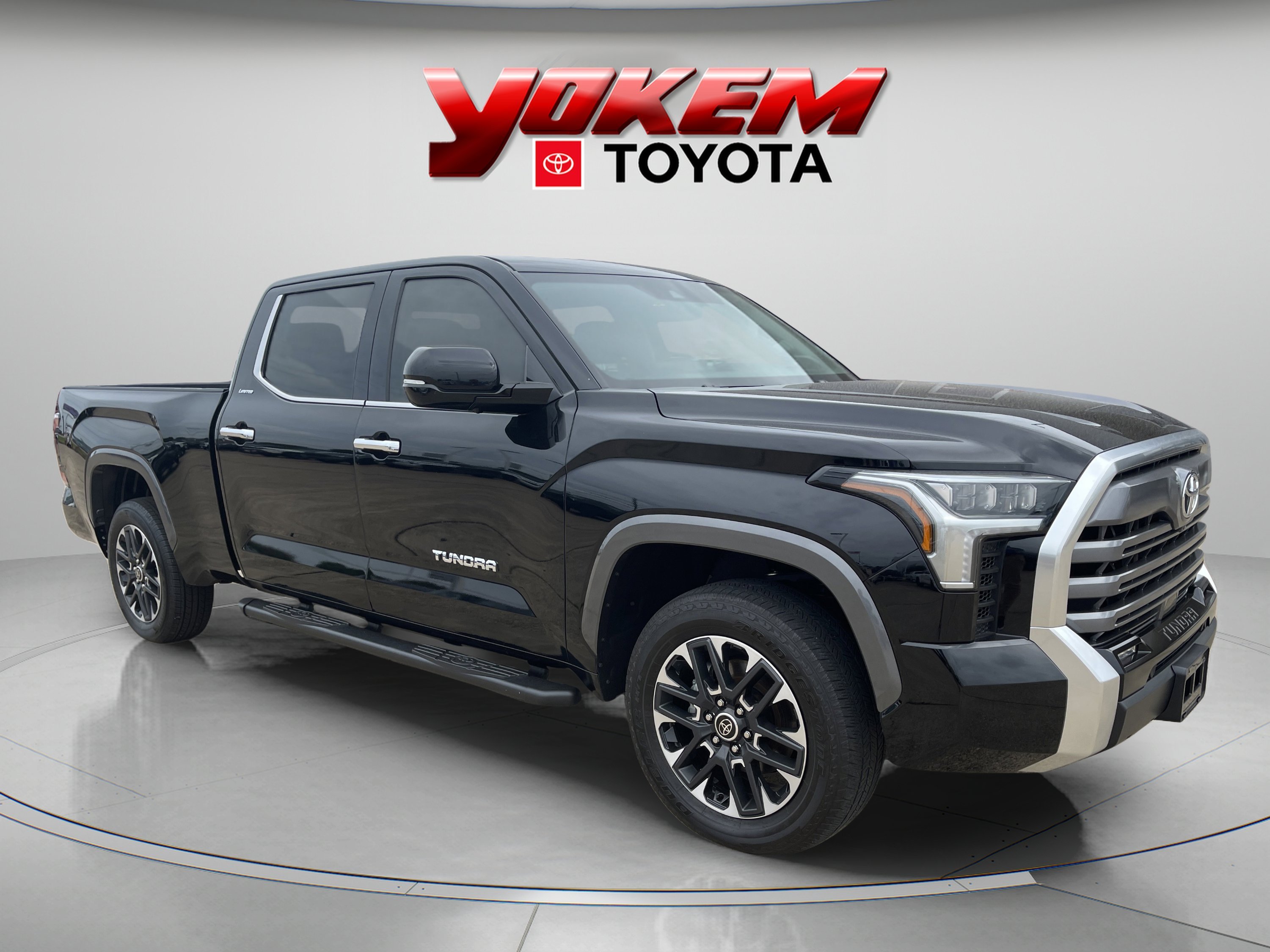 2024 Toyota Tundra Limited - Photo 6